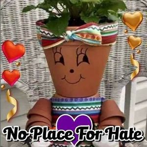 Meet your Posher, Gina